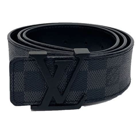 louis vuitton graffiti belt|LV Initials 40mm Reversible Belt .